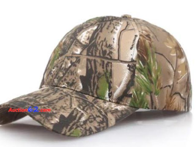 Lot 44-505p - Lot of (1) Velcro Back Camouflage Ball Cap Appears New, A basic inspection has been given to this item. Sold AS-IS. See All Photo's Not Test...