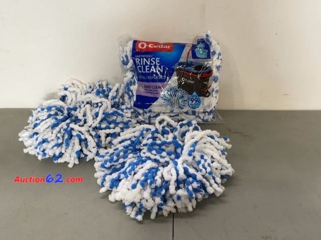 Lot 44-1539j - O-Cedar Rinse Clean Mop Refills 2-Pack Not Tested See All Photo's E-Commerce Return, A basic inspection has been given to this item. Sold AS...