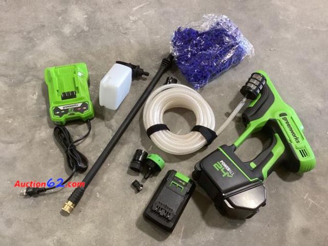 Lot 44-196p - GW 24v Pressure Washer Gun with 4ah USB Battery&amp;2A Charger Powers on, not tested further