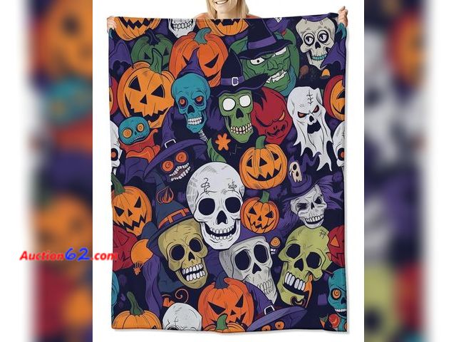 Lot 44-6525p - 50x60in Halloween Fleece Throw Blanket  Appears New, A basic inspection has been given to this item. Sold AS-IS.