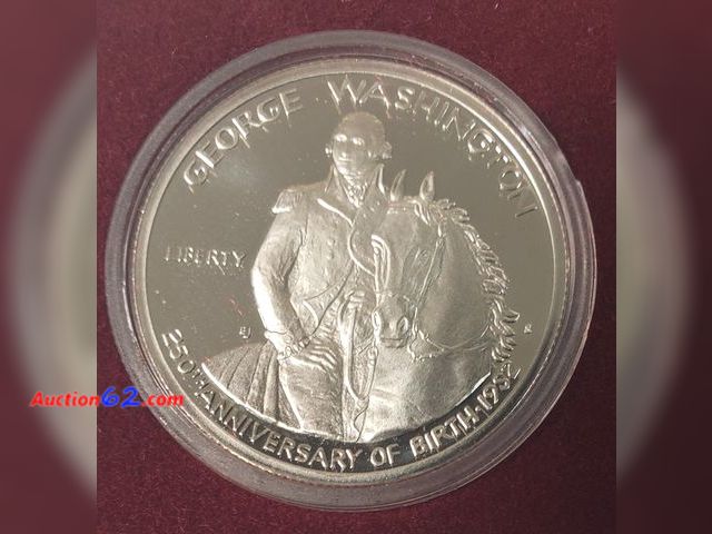 Lot 44-8313p - 1982 GEORGE WASHINGTON 90% SILVER HALF DOLLAR PROOF COMMEMORATIVE US MINT COIN IN ORIGINAL BOX WITH CERTIFICATE OF SERVICE. MINTED IN SAN FR...