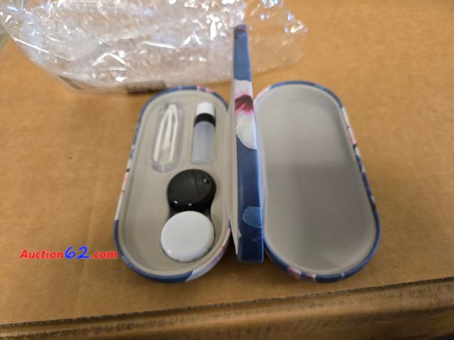 Lot 44-6921b - MoKo Glasses Case, Double-Sided Glasses Case with Mirror, Portable, Scratch-Resistant, Double Case for Glasses, Should Glasses, Reading Glas...