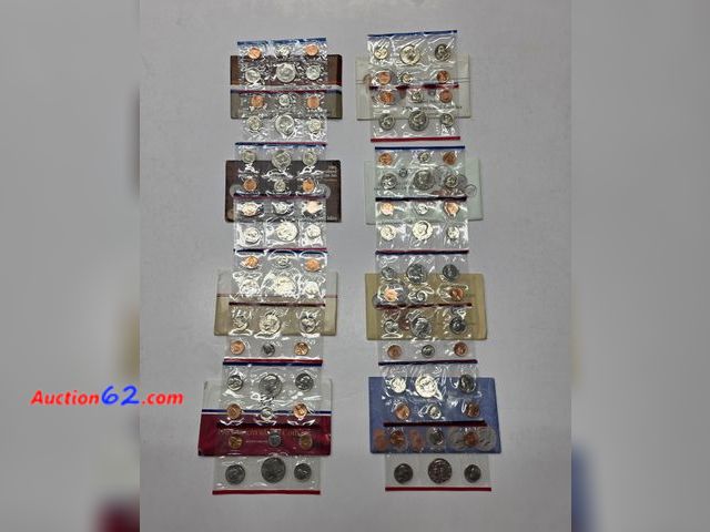 Lot 44-8560e - BIG LOT OF EIGHT (8) MINT SETS - 1984-1991! -NT