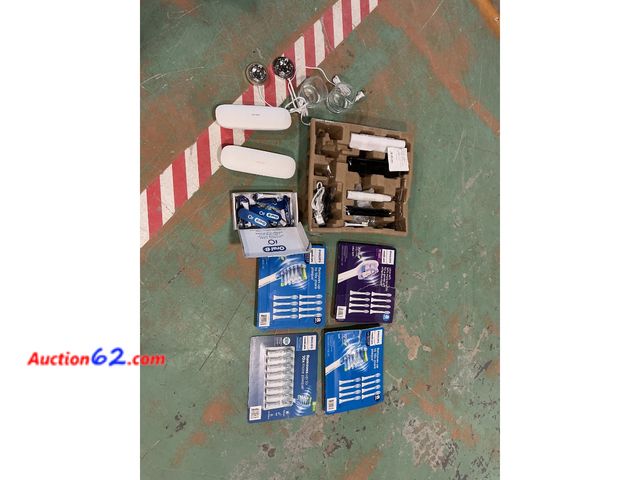 Lot 44-1573b - $100 Retail price - Oral-B and Philips Electric Toothbrush Bundle: Oral-B iO refills, Philips Premium Plaque Control refills See All Photo's...