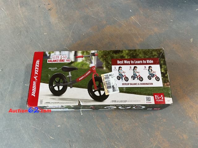 Lot 44-623j - Pro Balance Bike Glide &amp; Go
 Not Tested See All Photo's Appears New with box damage