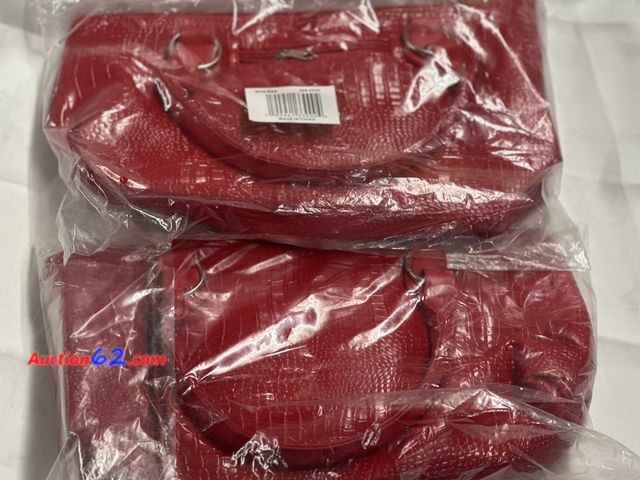 Lot 44-6126f - Lot of 2 Red lunch or hand bags.  See photos. Not Tested Never opened, Factory Sealed See All Photo's Not Tested Never opened, Factory Seale...