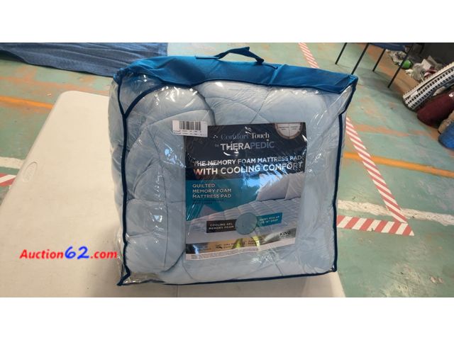 Lot 44-1585m - $260 Retail price - Comfort Touch by Therapedic Memory Foam Mattress Pad, king size, Blue See All Photo's Not Tested E-Commerce Return, A ba...