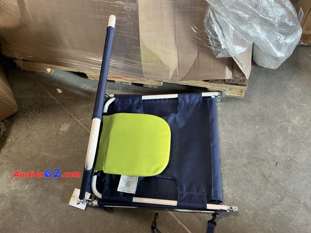 Lot 44-137f - Navy Blue &amp; Lime Green Beach Lounge Chair with Headrest See All Photo's E-Commerce Return, A basic inspection has been given to this ite...