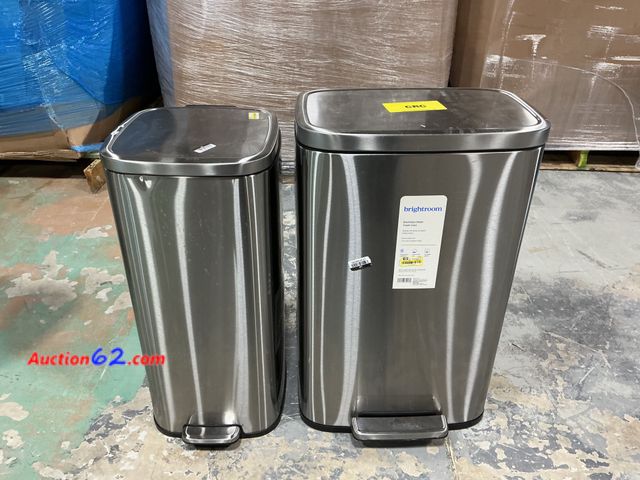 Lot 44-4025f - 45L Rectangular Step Trash Can Silver - Brightroom™: Stainless Steel, Quiet Pedal Lid, Removable Liner, Kitchen Use Not Tested E-Commerce Re...