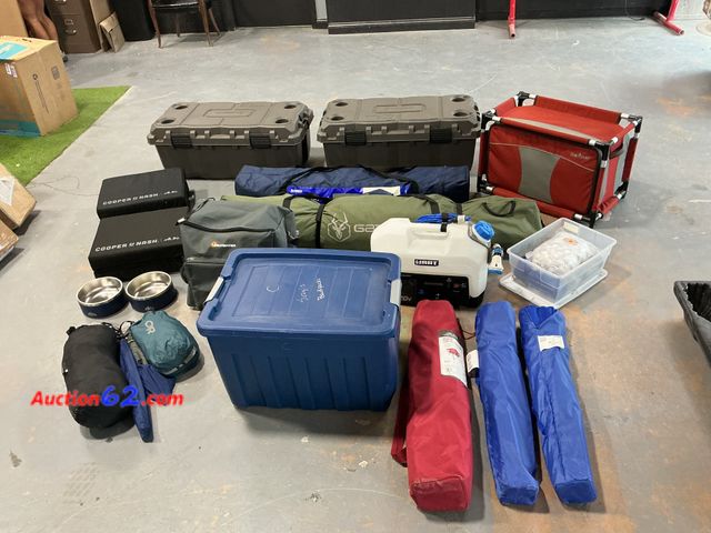 Lot 44-00w - High Retail Value- Extra Large Lot Of Camping Equipment/ Gear- All Working condition- Including Gazelle T4 Hub Tent (includes footprint), Mo...