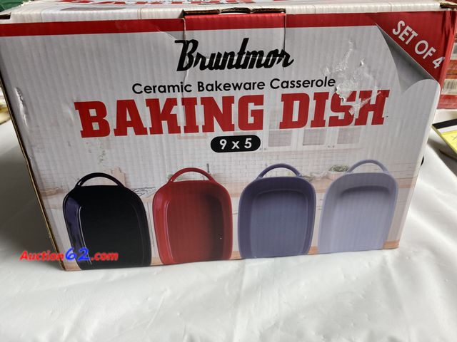Lot 44-2014x - New. Bruntmor set of 4  (9x5) ceramic bakeware casserole dishes. Color is white. Microwave, oven and dishwasher safe. Retails for 50.99 @Wal...