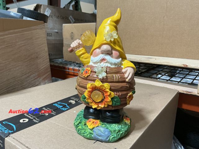 Lot 44-9060b - Teaeeno Light Up Gnome Gift For Garden- TE- HnoeyGnome Appears New, A basic inspection has been given to this item. Sold AS-IS.