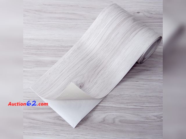 Lot 44-1960e - Art3d 15 Sq.ft Peel and Stick Floor Tiles, 10Pcs Luxury Vinyl Plank Flooring Wood Look, 36" × 6" Adhesive and Waterproof Tile Sticker for Be...