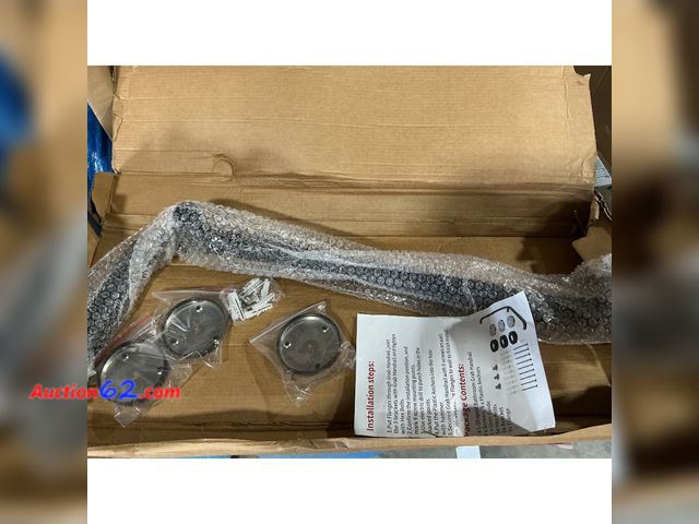 Lot 44-272 - L-Shaped Bathroom Grab Handrail Appears New, A basic inspection has been given to this item. Sold AS-IS.