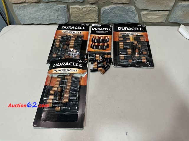 Lot 44-1527b - Duracell Power Boost AA 40 - Batteries See All Photo's Not Tested E-Commerce Return, A basic inspection has been given to this item. Sold AS...