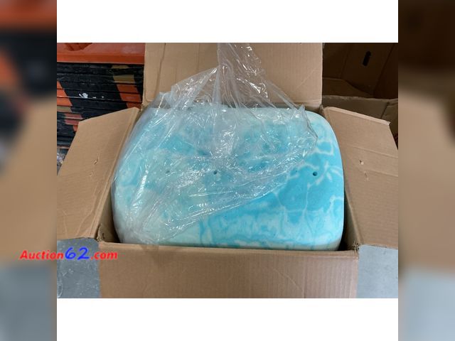 Lot 44-1166i - Foam Topper- Unknown size E-Commerce Return, A basic inspection has been given to this item. Sold AS-IS. Used