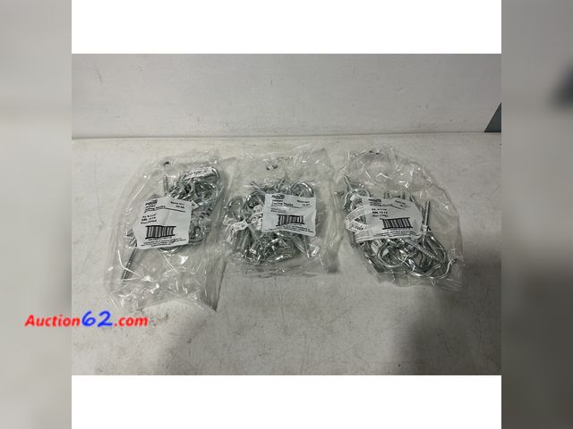 Lot 44-697i - National Hardware Ceiling Hooks 2040BC N220-491 - Zinc Plated, 75 lb SWL, 20-Piece Not Tested Appears New, A basic inspection has been given...