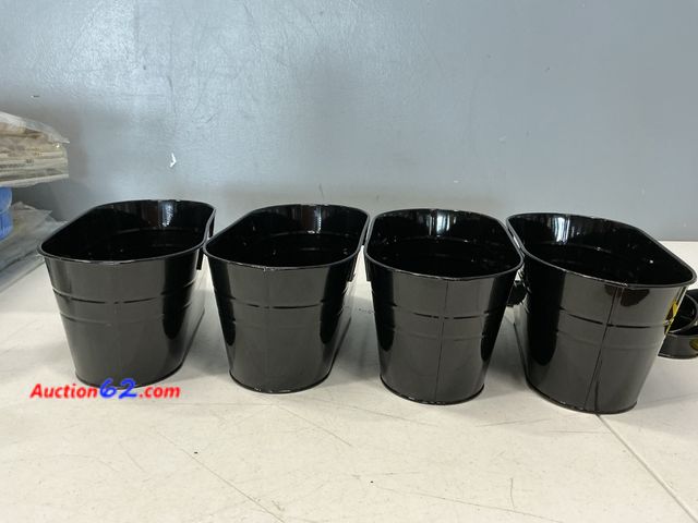 Lot 44-2969e - Set of 4 Black Metal Buckets with 6 Black Metal Hooks Appears New, A basic inspection has been given to this item. Sold AS-IS. Not Tested Se...