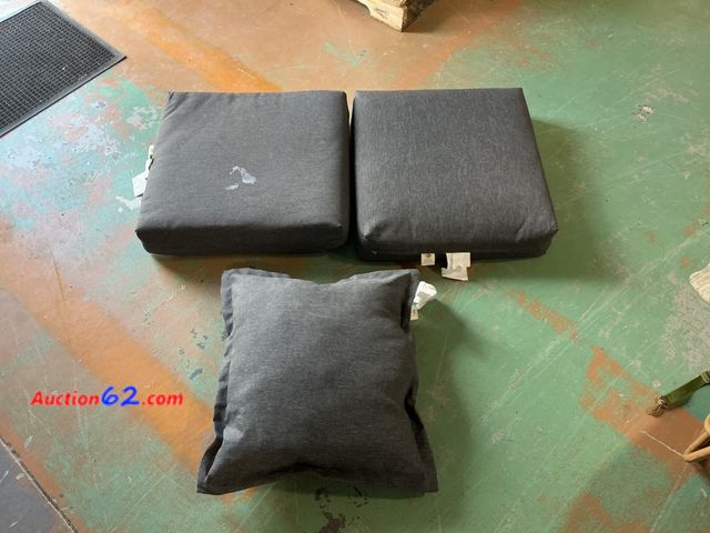 Lot 44-4083j - Threshold Gray Denim Throw Pillow &amp; 2 Seat Cushions Set Not Tested See All Photo's E-Commerce Return, A basic inspection has been given ...