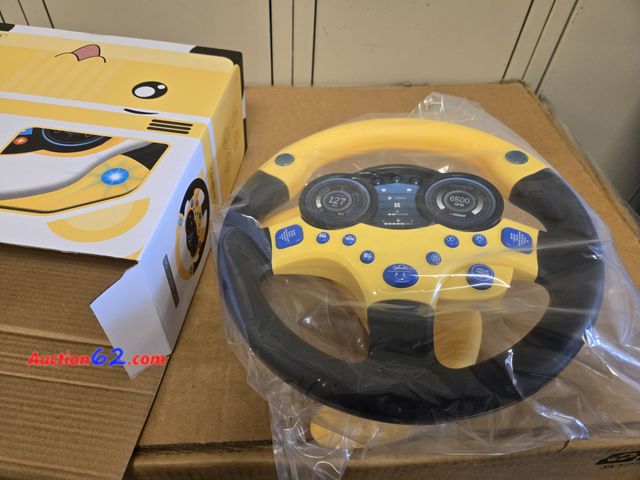 Lot 44-6914g - TUOHANG Steering Wheel Toy, Kids Steering Wheel for Car Backseat, Simulated Driving Controller Toy with Light and Music, Early Learning Educ...