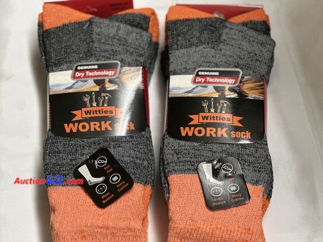 Lot 44-6127o - 2 packs of 2 pairs witties work socks genuine dry technology, wicks moisture heavy cushion. New. Size 10-13 See All Photo's Not Tested Never...