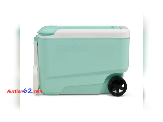 Lot 44-476o - Igloo Wheelie 53 Cans/38qt Rolling Cooler - Seafoam: Odor-Resistant, Stain-Resistant Appears New, A basic inspection has been given to this ...