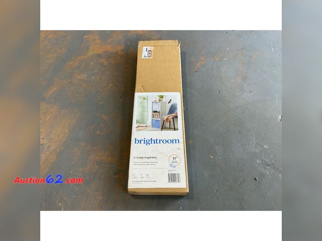 Lot 44-781i - 3 Cube Decorative Book Shelf White - Brightroom™ See All Photo's Not Tested E-Commerce Return, A basic inspection has been given to this ite...