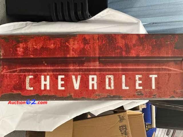 Lot 44-6067i - Chevrolet metal tailgate sign measure about 46x16 official GM product. New See All Photo's Not Tested