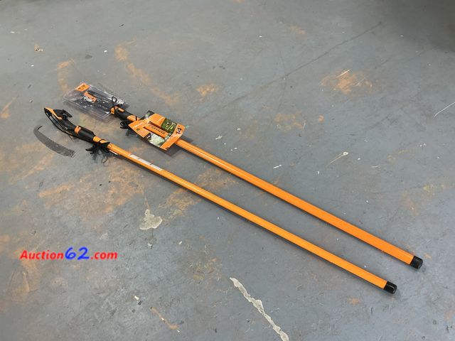 Lot 44-938j - Fiskars Power-Lever Extendable Pole Saw &amp; Pruner See All Photo's Not Tested E-Commerce Return, A basic inspection has been given to this...