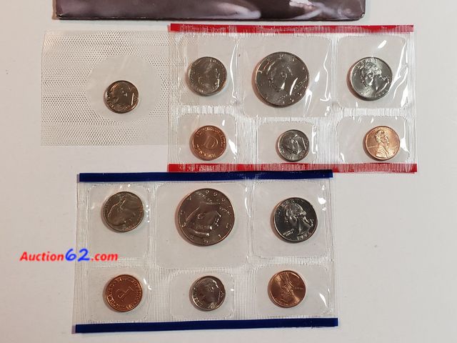 Lot 44-8506o - VERY PRICEY 1996 RARE MINT SET W/KENNEDY HALVES, WASHINGTON QUARTERS, ROOSEVELT DIMES AND INCLUDES THE KEY 1996-W (WEST POINT) DIME! , JEFFE...