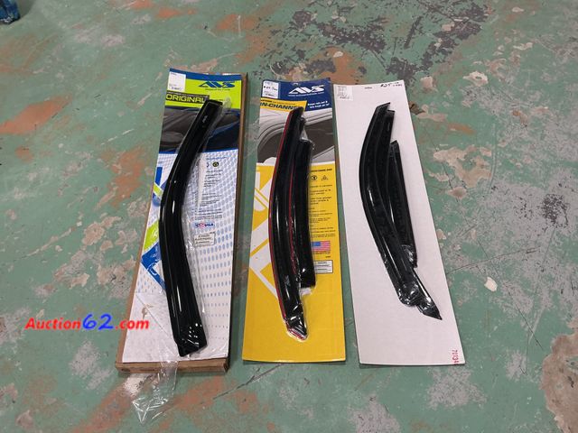 Lot 44-799b - Lot of (3) STONE/BUG DEFLECTOR Appears New, A basic inspection has been given to this item. Sold AS-IS. See All Photo's Not Tested