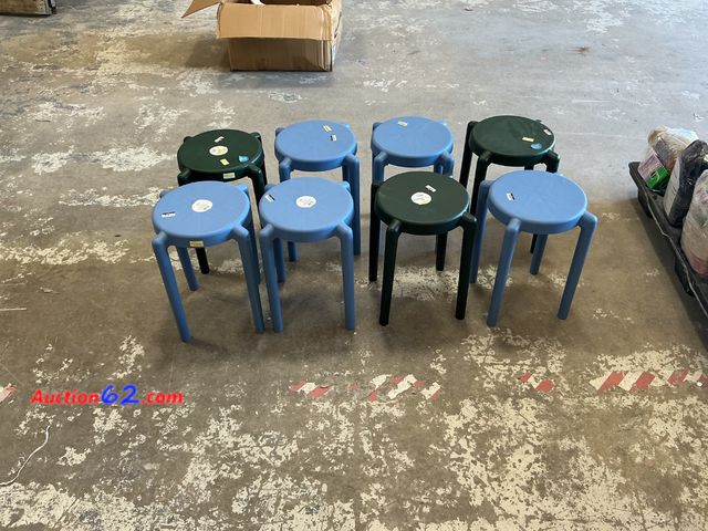 Lot 44-1101m - Set of 8 Plastic Accent Tables - Blue and Green E-Commerce Return, A basic inspection has been given to this item. Sold AS-IS. See All Photo...