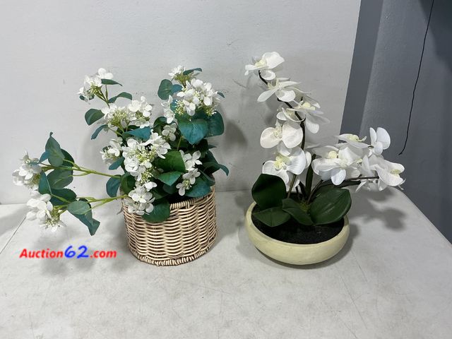 Lot 44-764n - Threshold Studio McGee Artificial Orchid &amp; Potted Hydrangea Set Not Tested See All Photo's E-Commerce Return, A basic inspection has bee...