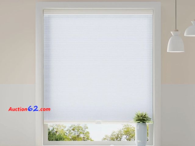 Lot 44-1501b - LF Cordless Cell Shade - White, 35 1/2 x 64 See All Photo's Not Tested Appears New, A basic inspection has been given to this item. Sold AS-...