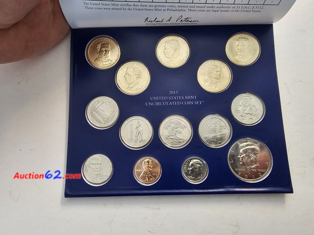 Lot 44-8514p - 2013 PHILADELPHIA MINT SET - 14 COINS TOTAL! ONE OF THE LARGEST MINT SETS EVER MADE. INCLUDES SACAGAWEA DELAWARE TREATY NATIVE AMERICAN DOLL...