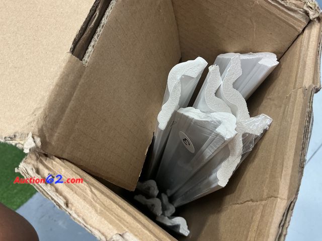 Lot 44-2630w - Amazon Wall Molding Pre-Cut Molding Kit Appears New, A basic inspection has been given to this item. Sold AS-IS. Not Tested See All Photo's ...
