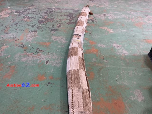 Lot 44-1338m - Threshold Outdoor Rug 7x10 ft Not Tested See All Photo's Dirty E-Commerce Return, A basic inspection has been given to this item. Sold AS-IS...