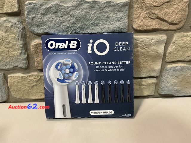 Lot 44-1578b - Oral-B iO Deep Clean Replacement Brush Heads - Round Cleans Better, 9 Brush Heads See All Photo's Appears New, A basic inspection has been g...