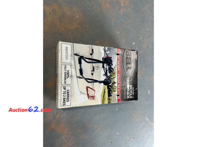 Lot 44-612j - Bell Cantilever 200 Bicycle Trunk Rack
 Not Tested See All Photo's Appears New with box damage