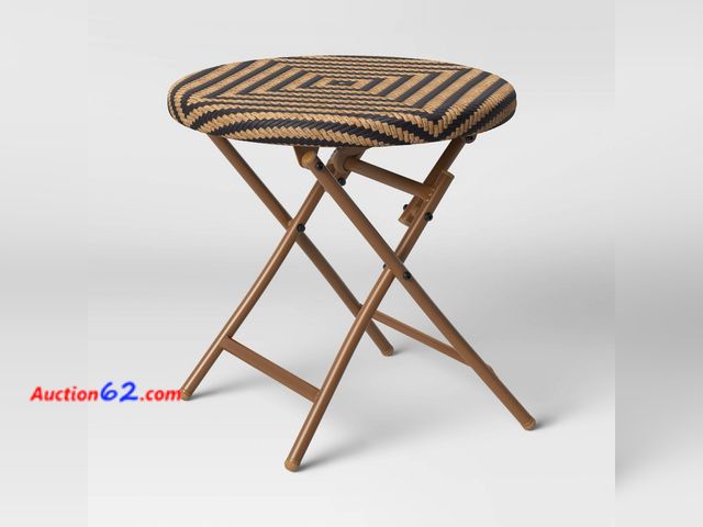 Lot 44-1365m - Aster Patio Folding Table - Threshold™ Not Tested See All Photo's Appears New, A basic inspection has been given to this item. Sold AS-IS.