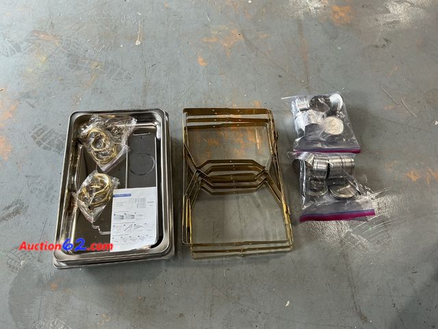 Lot 44-923j - Chafing Dish set E-Commerce Return, A basic inspection has been given to this item. Sold AS-IS. See All Photo's Not Tested