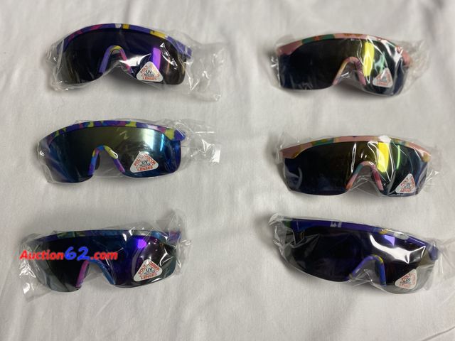Lot 44-2000i - New. 6 pairs of multi color frame youth sunglasses. Poly Carbonate lenses. UV Protection. See photos. Appears New, A basic inspection has be...