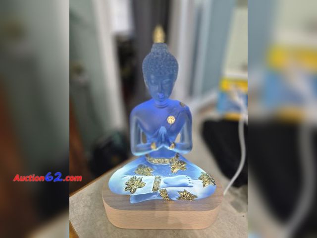 Lot 44-3036q - Buddha with Light Stand - New - See PIctures Appears New, A basic inspection has been given to this item. Sold AS-IS.