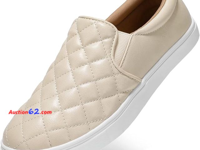 Lot 44-205g - STQ Loafers for Women Quilted Slip On - Size 7 Appears New, A basic inspection has been given to this item. Sold AS-IS.
