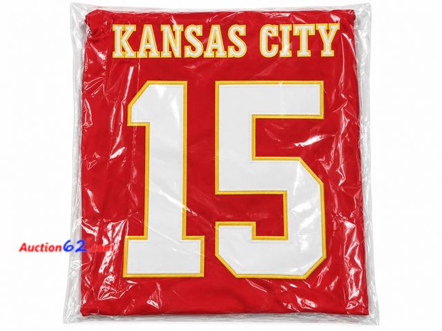 Lot 44-6080m - Patrick Mahomes , MENS 3X , Red &amp; White, Appears New, A basic inspection has been given to this item. Sold AS-IS. E-Commerce Return, A b...