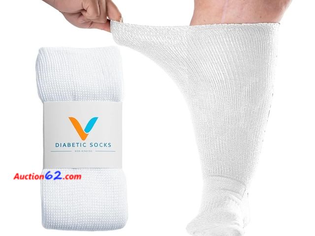 Lot 44-6748p - RETAIL $19.99 Viasox EasyStretch Diabetic Socks for Men &amp; Women, Non Binding Top, Seamless Toe, Loose Fit (White, X-Large) Appears New, ...