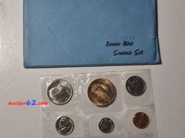 Lot 44-8328j - VERY RARE 1983 DENVER  SOUVENIR SET. COMES WITH A MEDAL OF THE U.S. MINT IT WAS MADE, KENNEDY HALF DOLLAR. WASHINGTON QUARTER, ROOSEVELT DIM...