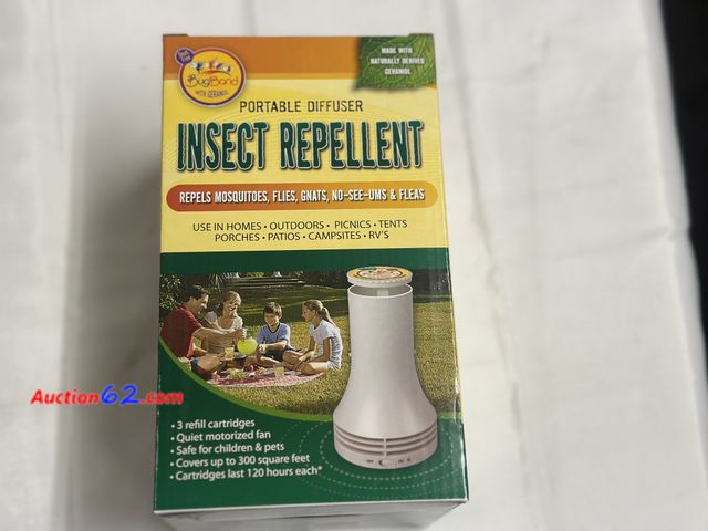 Lot 44-6074o - Portable diffuser Insect repellent repels, mosquitoes fleas flies no see ums gnats. three refill cartridges covers 300 ft.² last 120 hours. ...