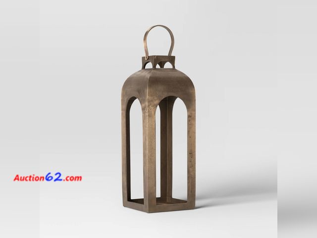 Lot 44-894f - $80 Retail price - 21.875"x8" Pillar Cast Aluminum Lantern Candle Holders Gold - Threshold™ Not Tested E-Commerce Return, A basic inspection...