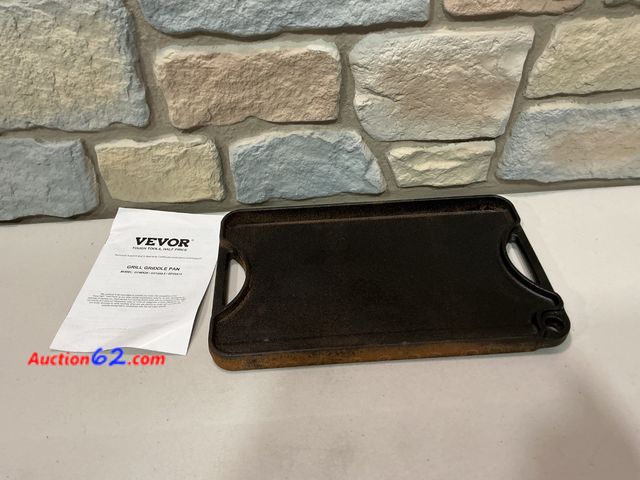 Lot 44-1969e - VEVOR Grill Griddle Pan - GP46X28, GP14X8.5, GP20X10 See All Photo's Not Tested E-Commerce Return, A basic inspection has been given to this...